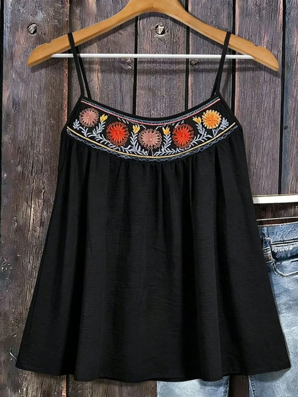 Black Casual Women's Plus Size Floral Print Camisole Tank Top - Picture 3 of 5